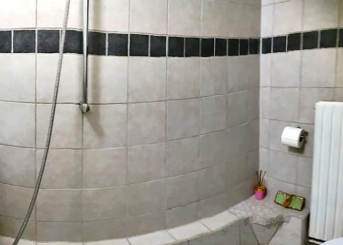 ベッド・アンド・ブレックファスト Bed & Healing *